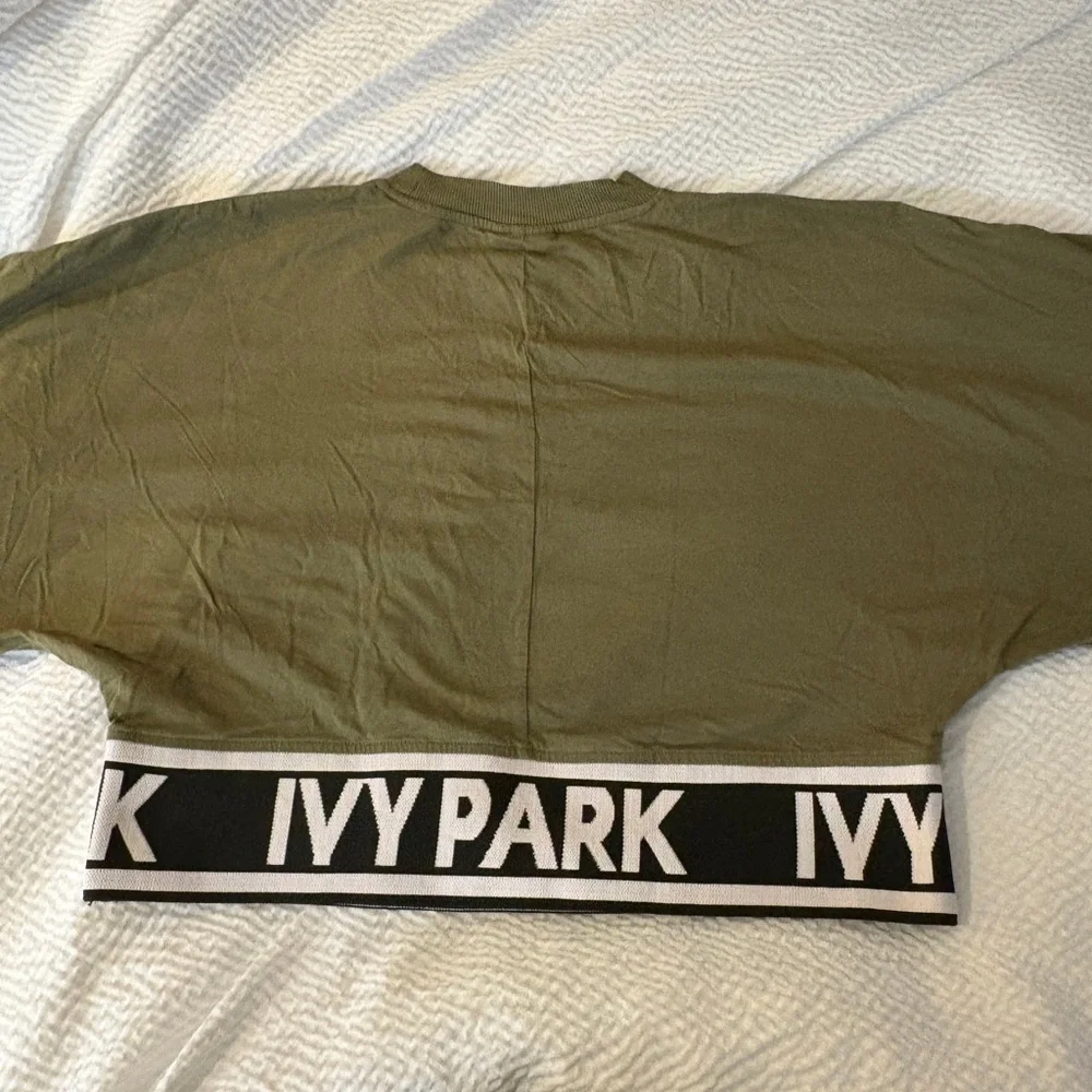 Ivy Park Olive Green Crop Top - Picture 4 of 7